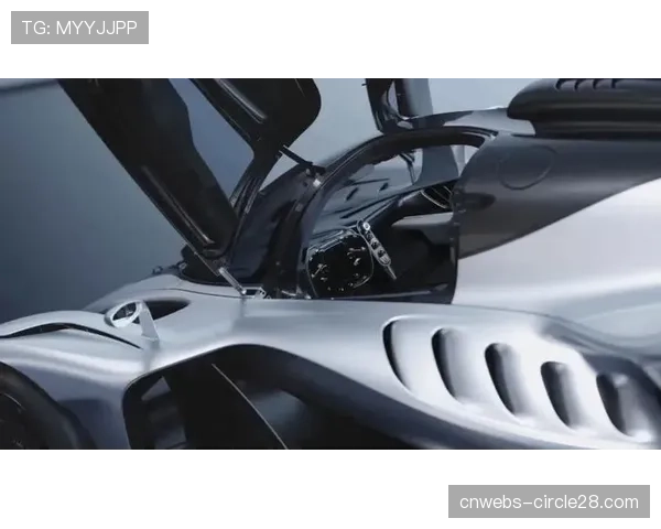 技术流言：红牛赛车“柔性底板”设计引发多支车队技术质疑